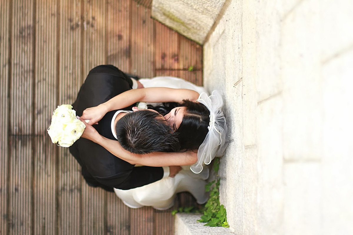 Hochzeitsfotografie Brautpaar bei einem privaten Moment