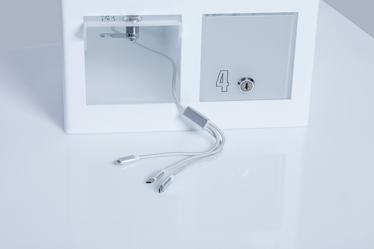 Produktfotografie Chargecube verschiedene Anschlüsse
